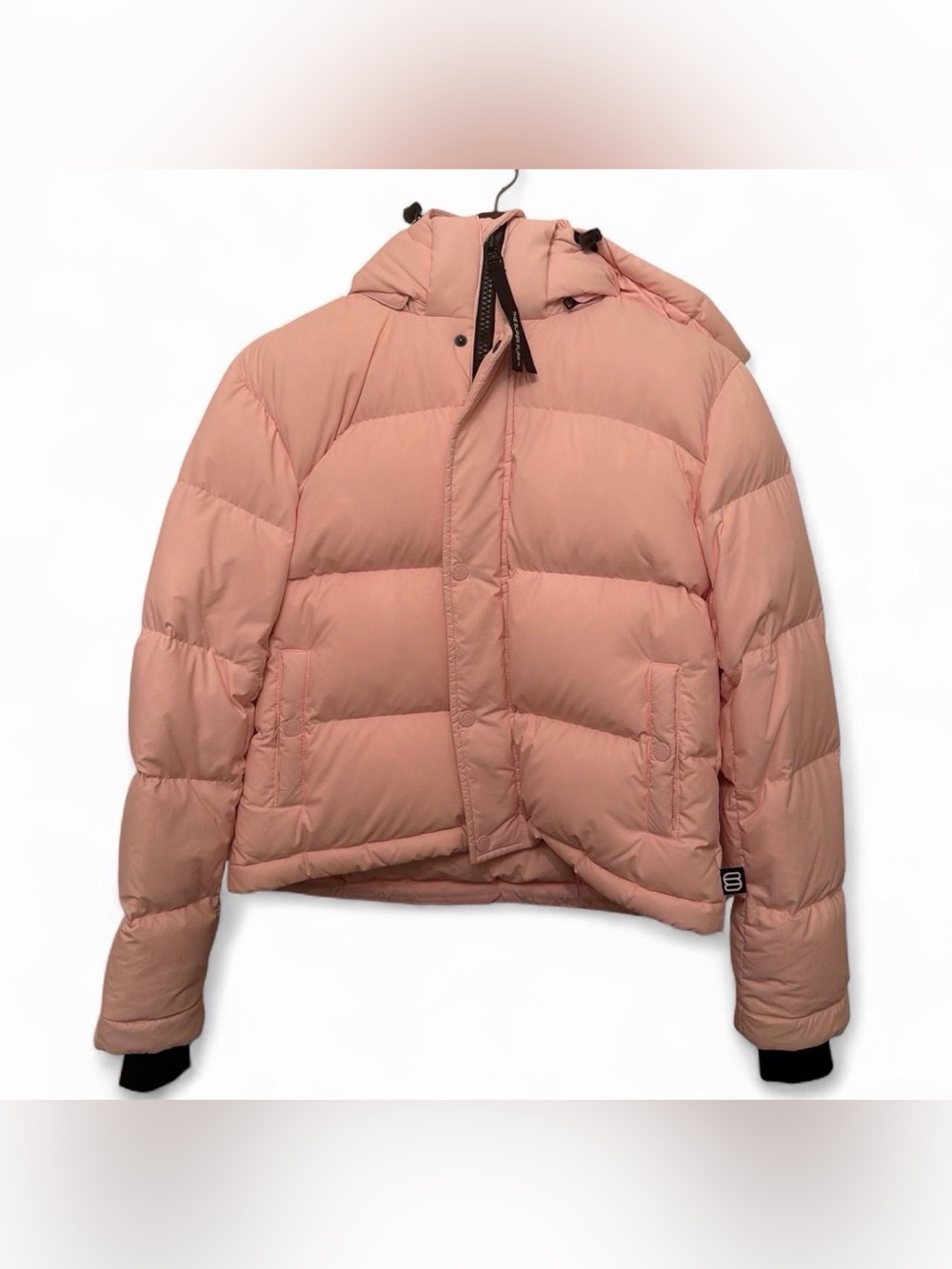 pink aritzia super puff